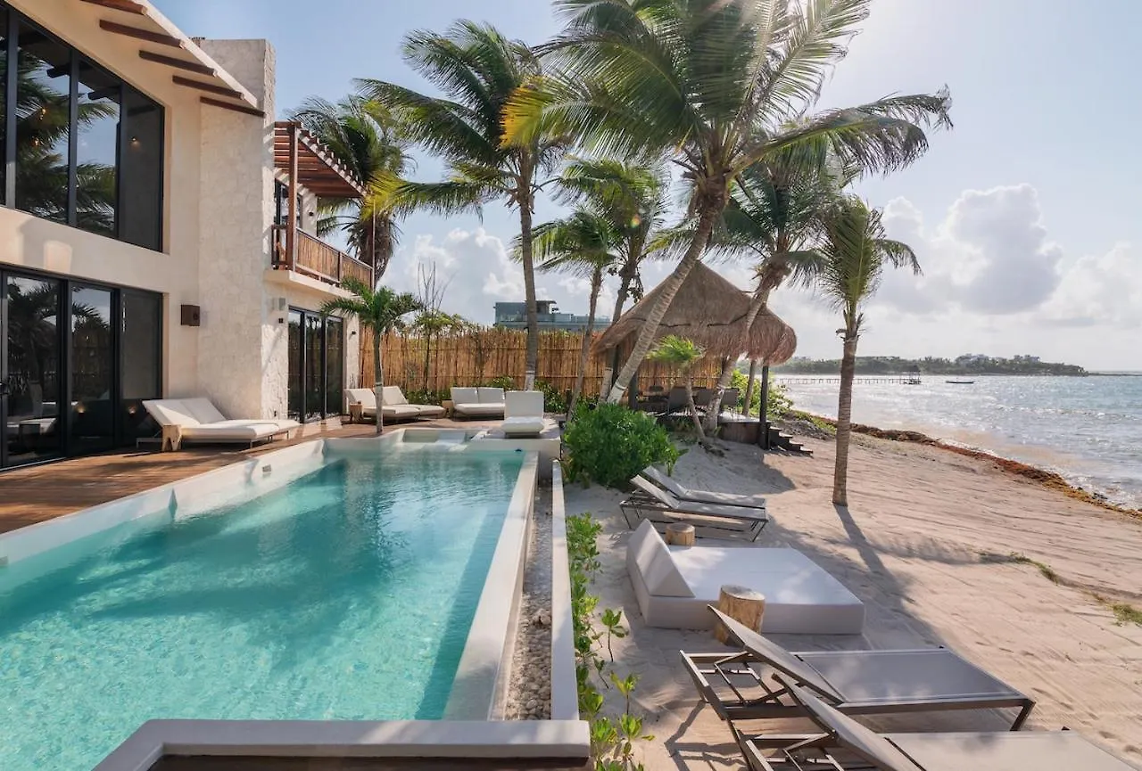 Villa Tulumar Beachfront Luxury Villa- Full Service Mexico