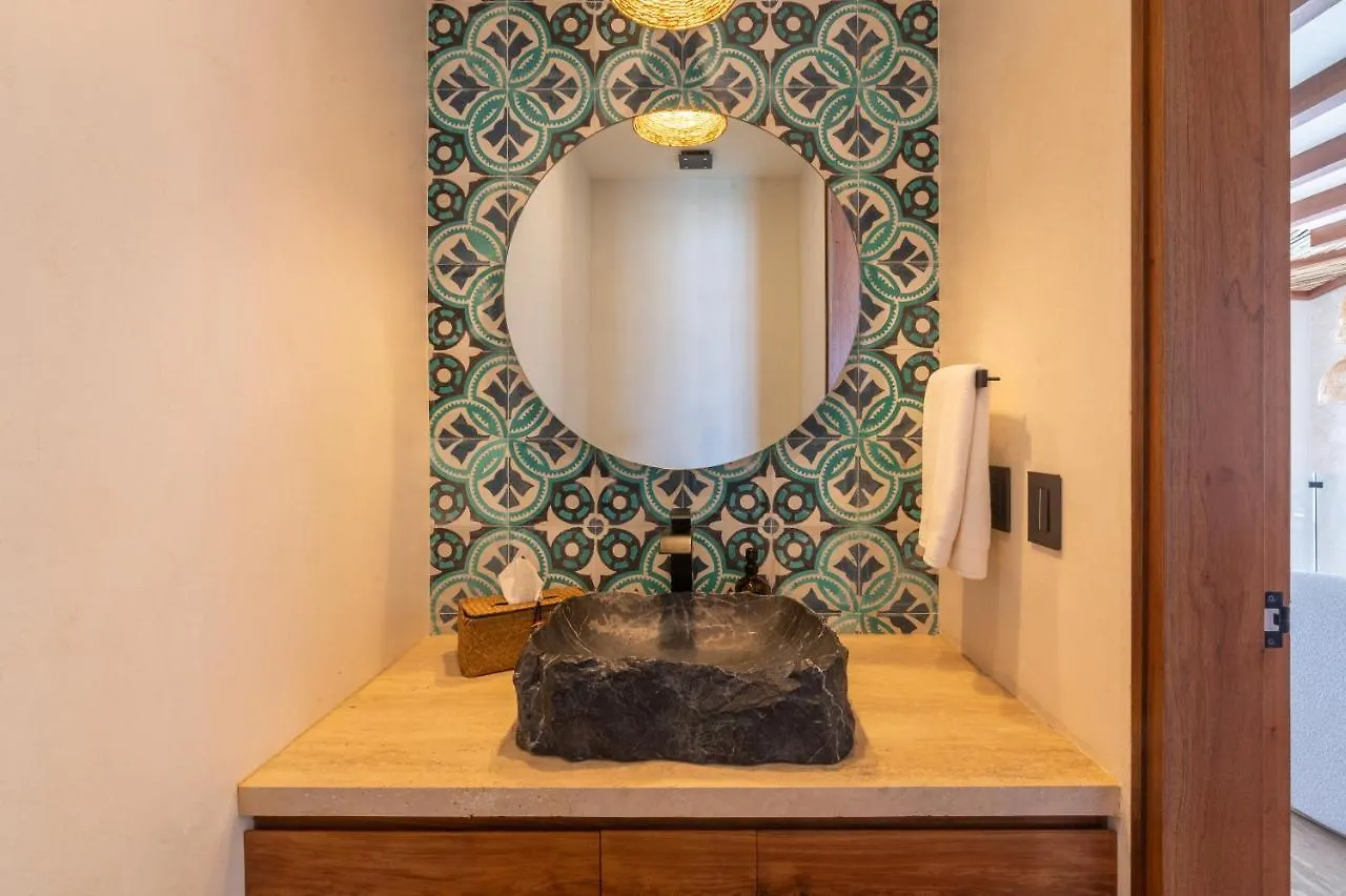 Villa Tulumar Beachfront Luxury Villa- Full Service Mexico