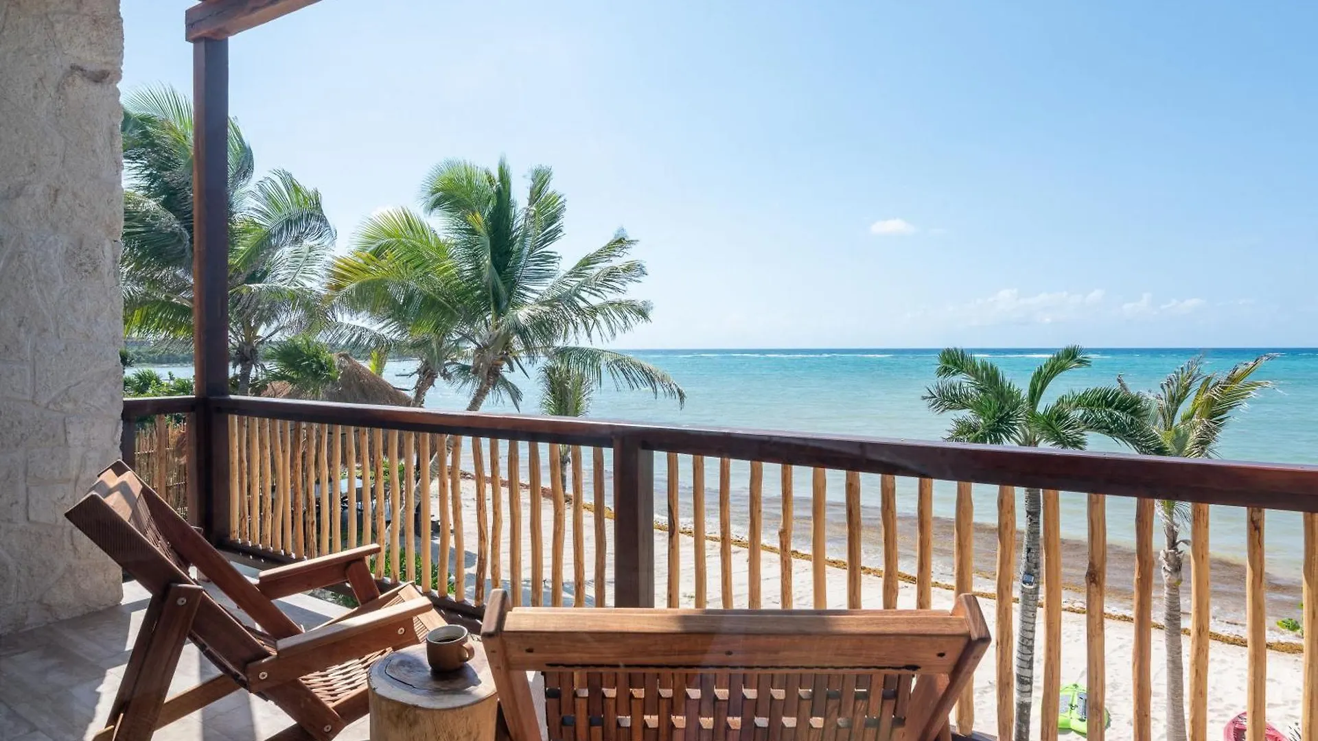 Villa Tulumar Beachfront Luxury Villa- Full Service