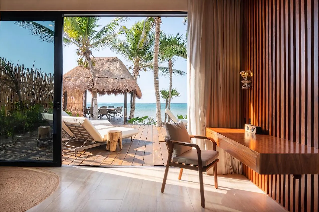 Villa Tulumar Beachfront Luxury Villa- Full Service