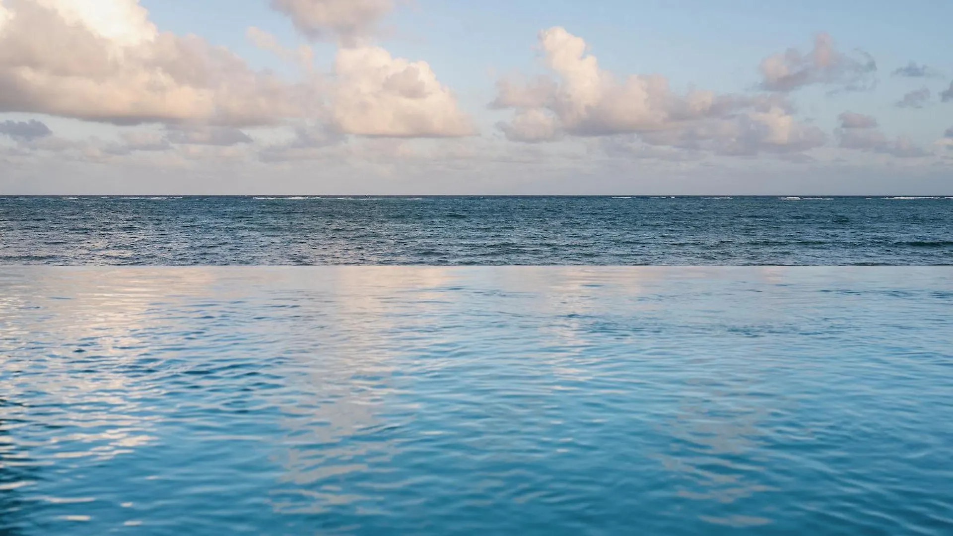 Villa Tulumar Beachfront Luxury Villa- Full Service Mexico